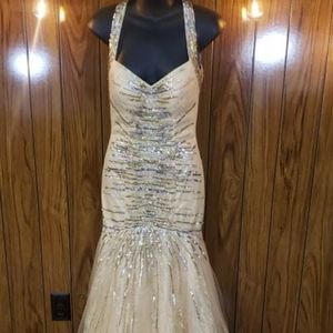 Dave & Johnny - Long Dress - Color Biege - Size 0 -DJ10433 - Original Price $339